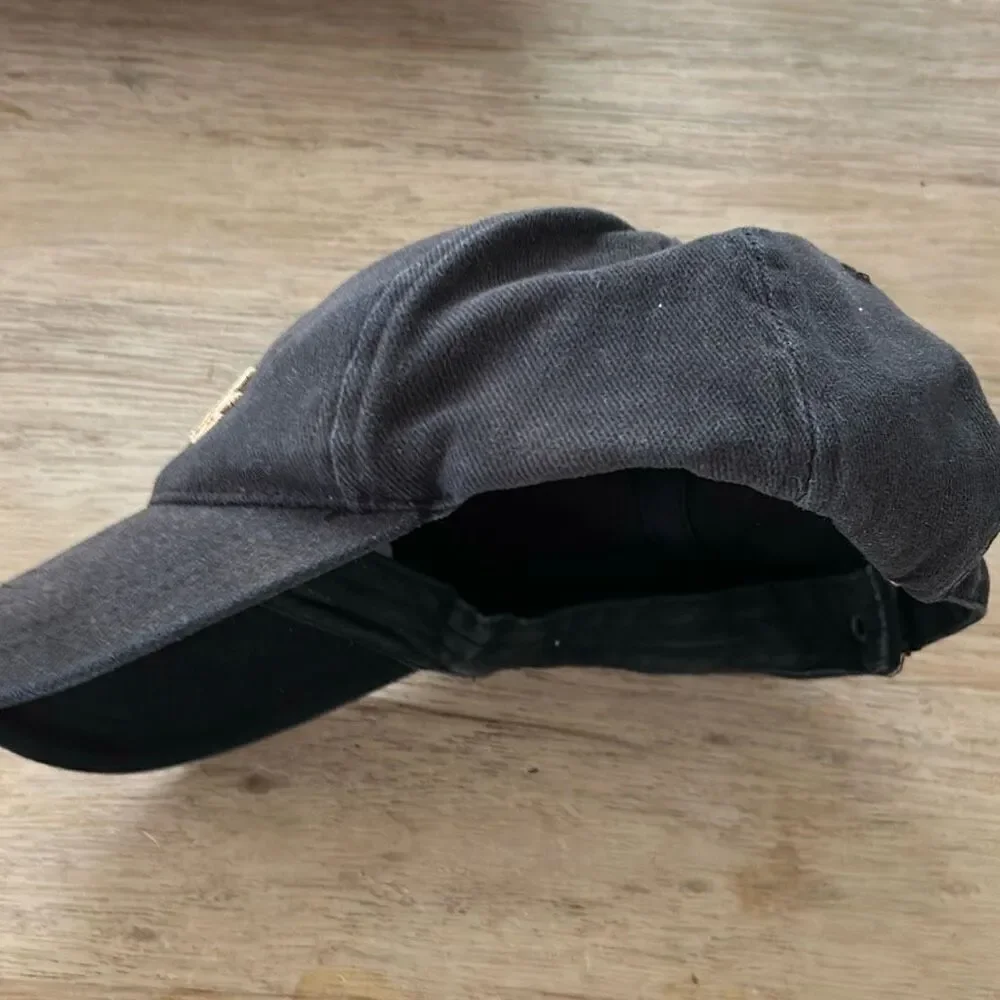 Harrods gray stone washed cap baseball cap